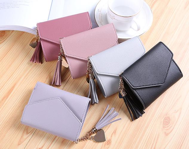 新入荷★レディース財布　ミニー財布　カード入れ　折畳み財布★5色