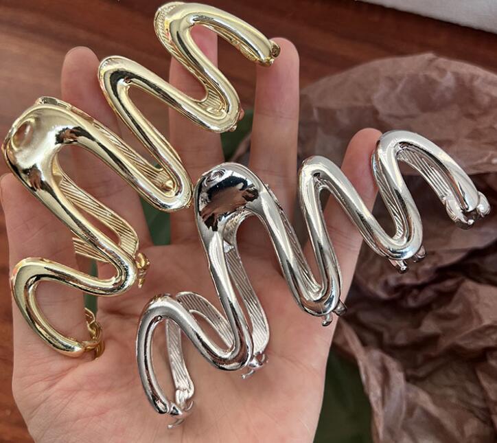 2023★髪飾り★韓国ヘアアクセサリー★バンスクリップ★ヘアクリップ