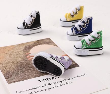 大人気新品   雑貨  ★可愛いデザイン★ストラップ★スニーカー