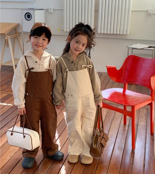 2023春新品★子供服　ボトムス　サロペット　90-140cm★2色