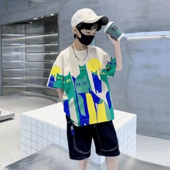 お勧め 春夏新作 男の子 Tシャツ+ハーフパンツ 半袖上着 猫 デニムパンツ 韓国風子供服 120-170 2色