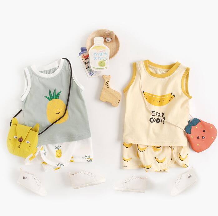 子供服★トップス+パンツ★セットアップ★韓国風ベビー服★袖なし★2色★0-4歳