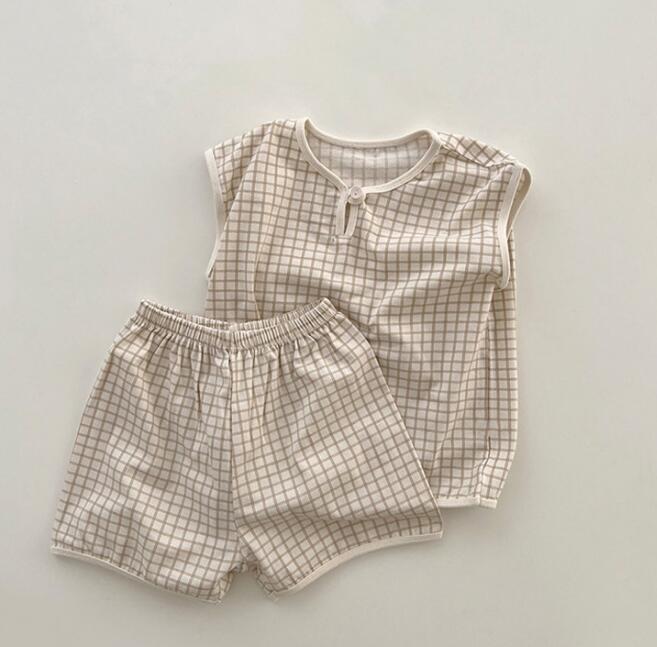 子供服★トップス+パンツ★セットアップ★袖なし★韓国風子供服★男女兼用★3色★80-130CM