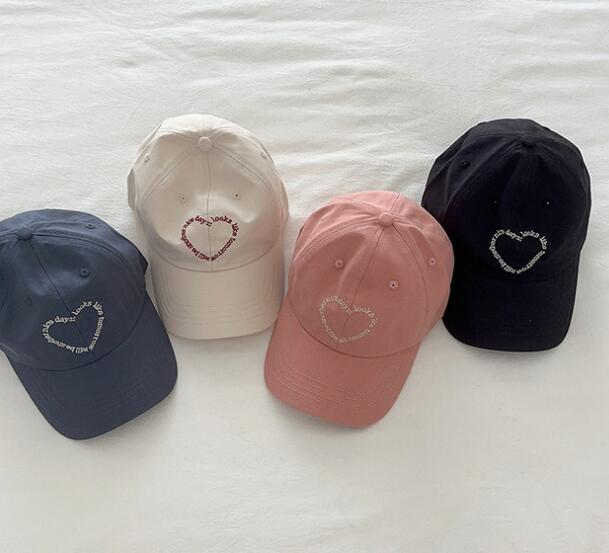 2023新★子供用★UVカット ハット　キャップ　帽子★4色選べ