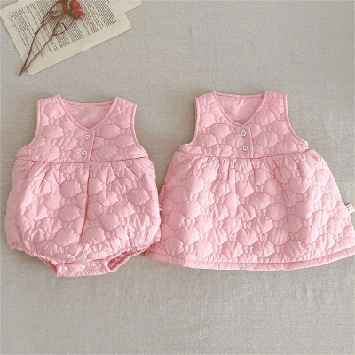 秋冬新作 ガールズ 連体服 蝶 綿入れ キルティング 防寒 厚手 ワンピ ロンパース カバーオール 66-100