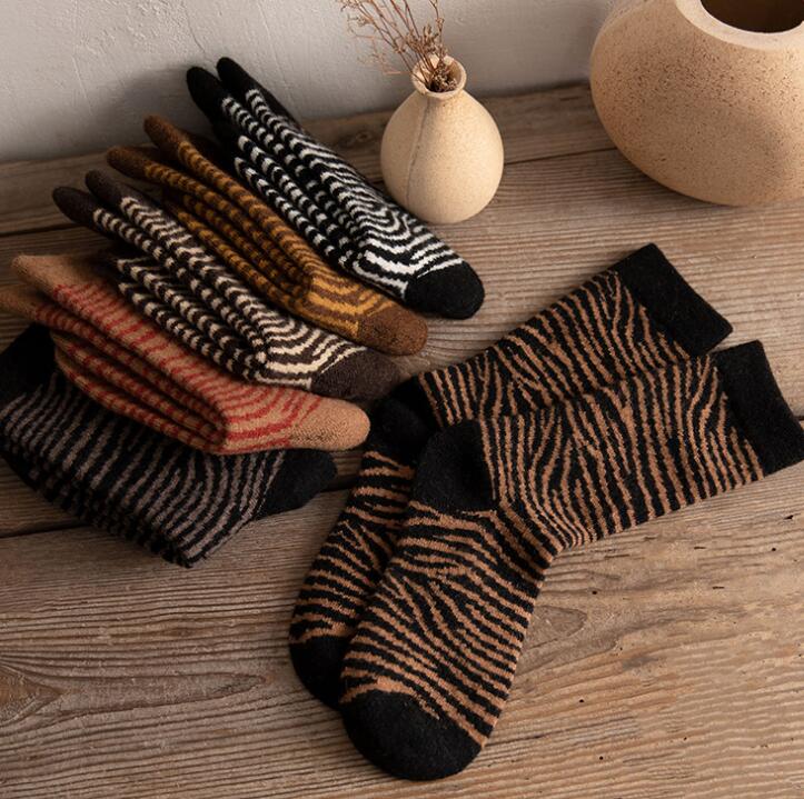 靴下★レデイース★ソックス★大人用★女性用靴下★厚手★ストライプ★多色