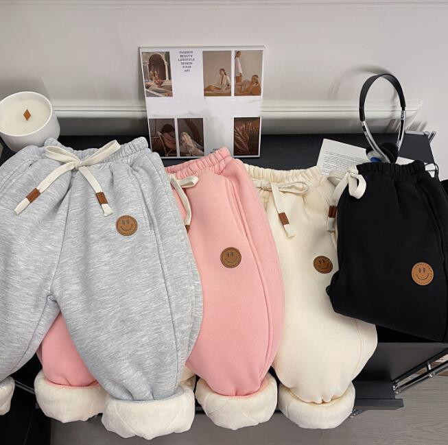 子供服★ズボン★ボトムス★キッズ★男女兼用★裏起毛★4色★90-140CM