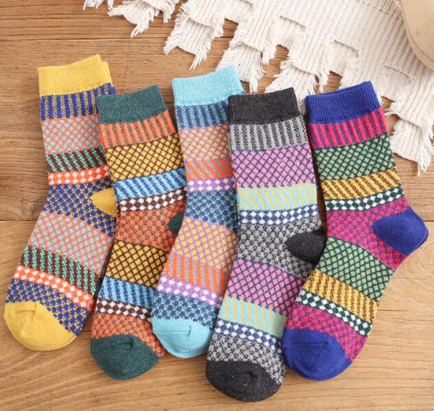 靴下★レディース★ソックス★大人用★女性用靴下★暖かい★多色