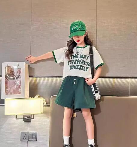 「2024」子供服★トップス+パンツ★セットアップ★キッズ女の子★2色★120-170CM