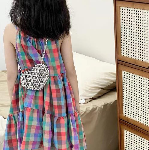 新入荷★子供用バッグ　斜め掛けバッグ&ハンドバッグ★2色