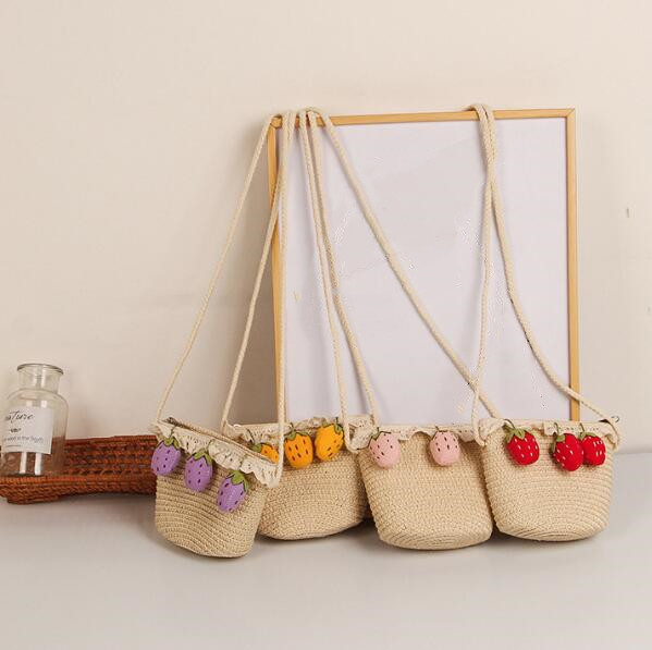 バッグ★ショルダーバッグ★草編みバッグ★子供用★ミニバッグ★ポシェット★4色