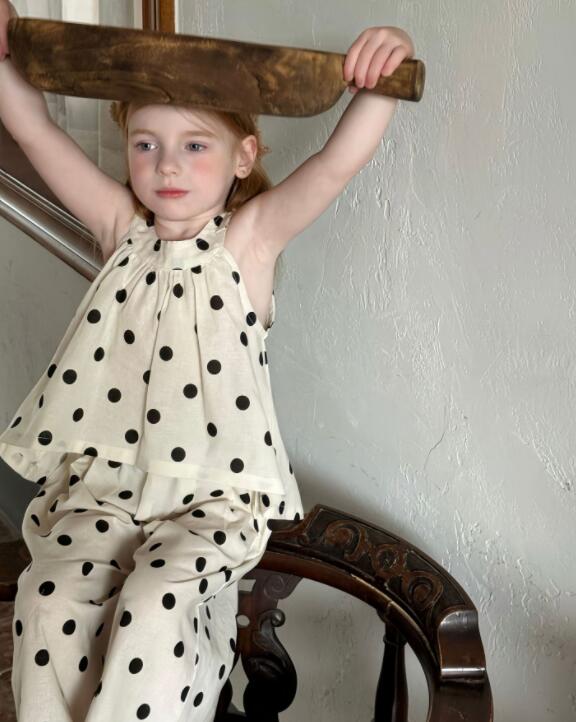 2024夏 otaly★子供服　トップス+ズボン　90-130cm★