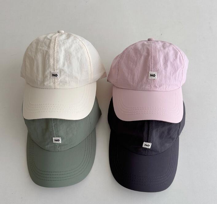 2024年新品★子供用★帽子　ハット　キャップ★4色選べ