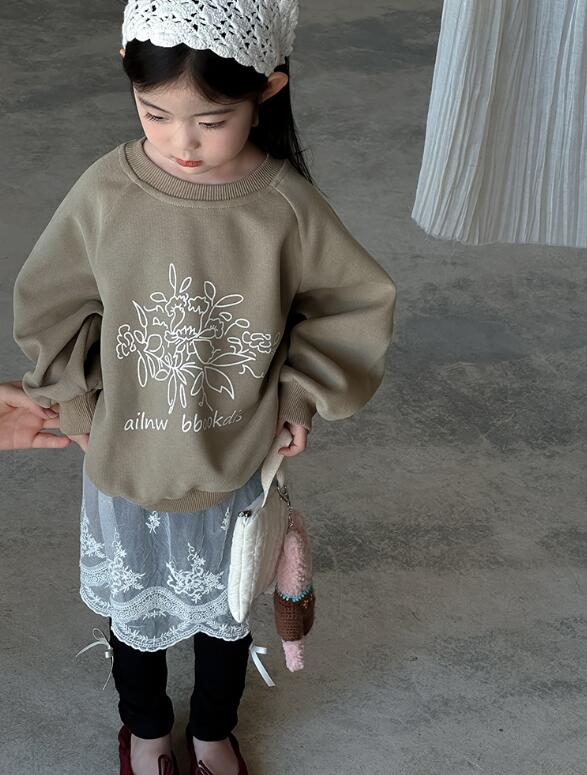 2024秋新品★子供服　トレーナー　トップス★90cm〜150cm 2色