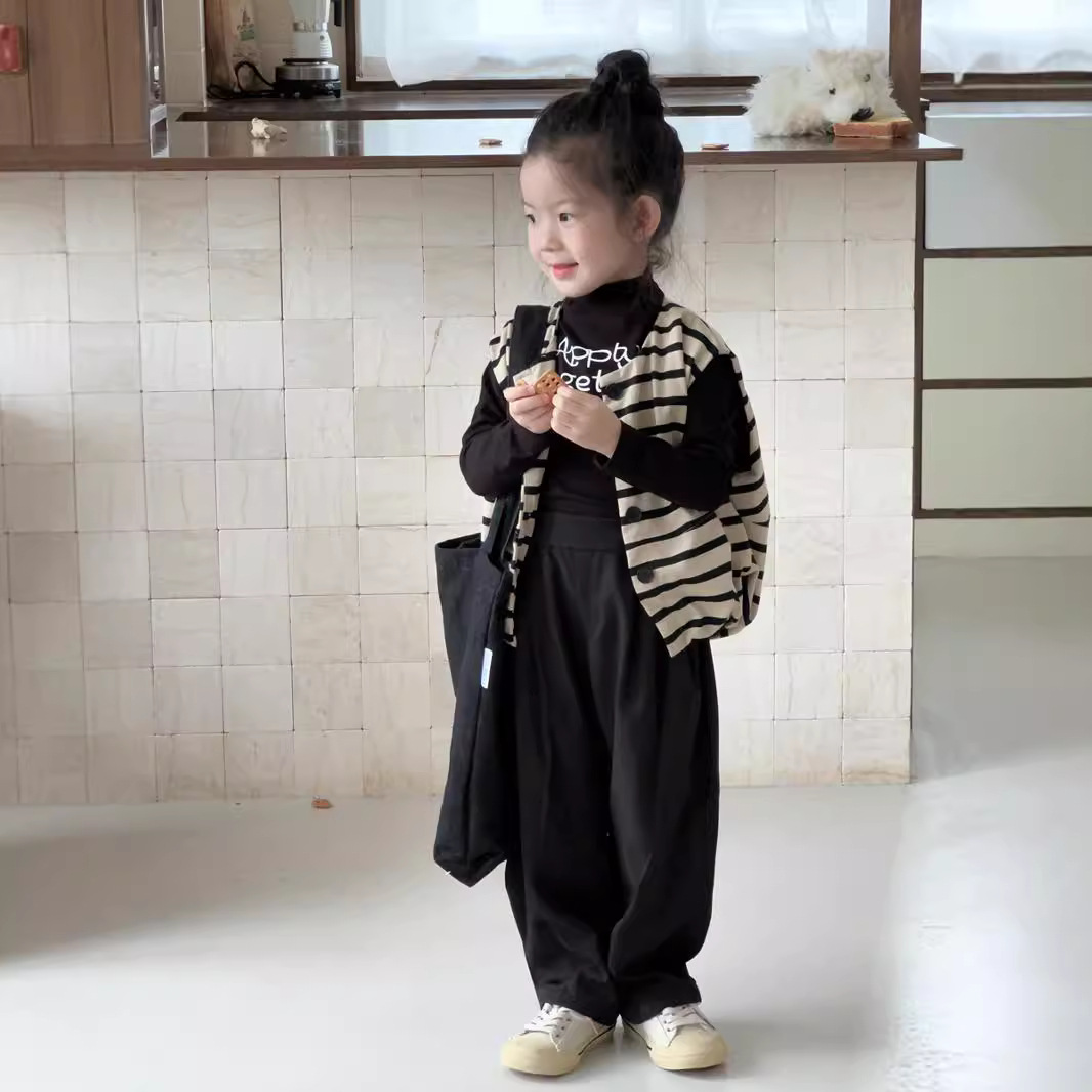 2024秋新品Y★子供服 　ベストコート★90cm〜150cm