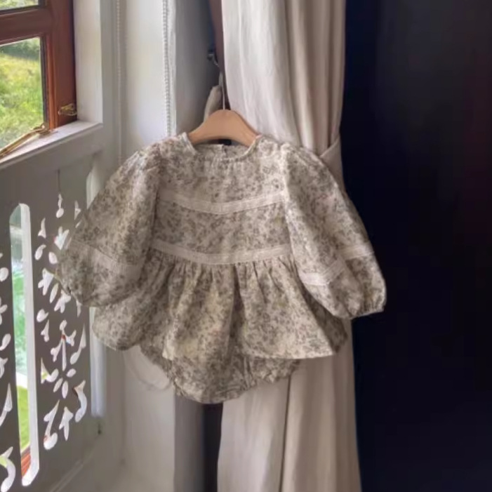 2024秋新入荷★ベビー服　ロンパース★66cm〜90cm