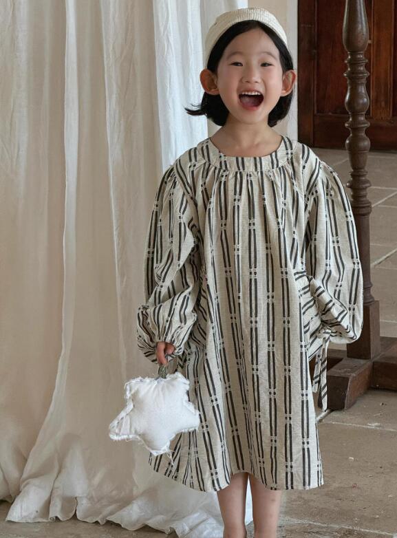 2024秋新品j★子供服　ワンピース★90cm〜140cm