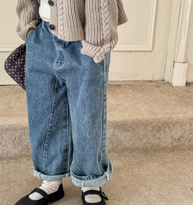 2024秋新入荷★子供服　ズボン★80cm〜130cm 2色