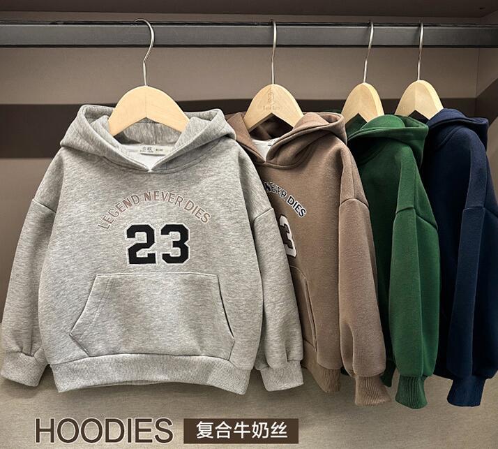 2024新品★子供服　パーカー　トップス★90cm〜140cm 4色