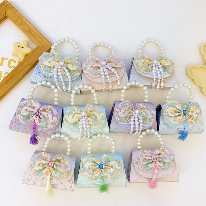 「2024」バッグ★ショルダーバッグ★ハンドバッグ★子供用★ 10色