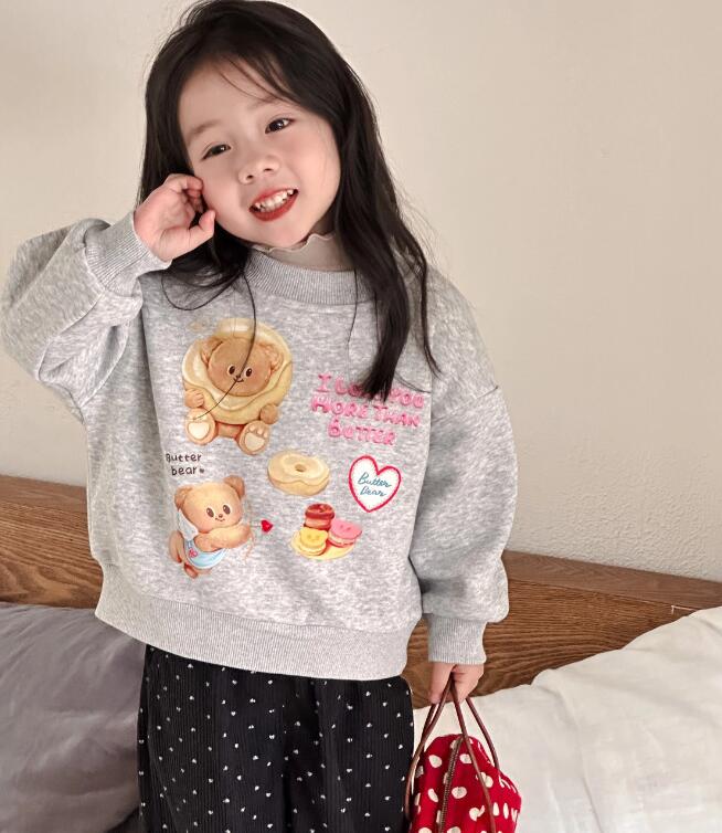 2024秋冬新品★子供服　トレーナー　トップス★90~140