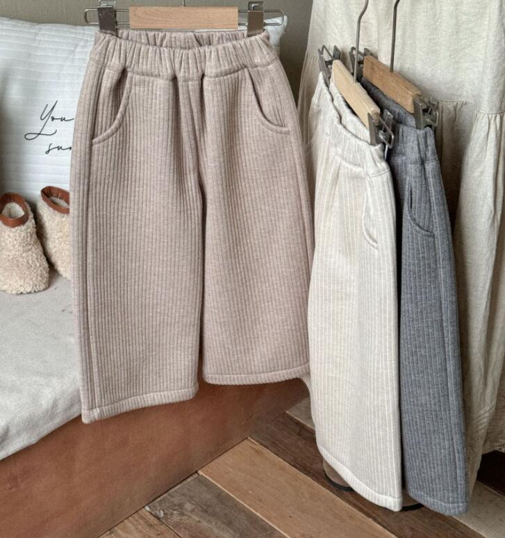 2024秋冬新品★子供服　ズボン★90cm〜140cm 3色