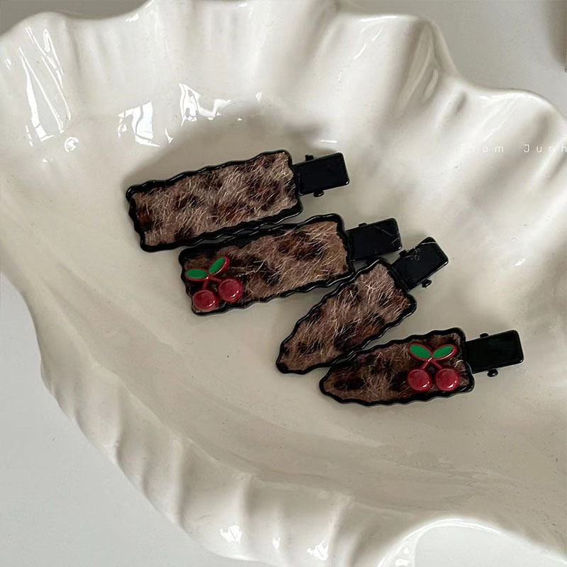 髪飾り★まとめ髪用★ヘアアクセサリー★ヘアピン★韓国風