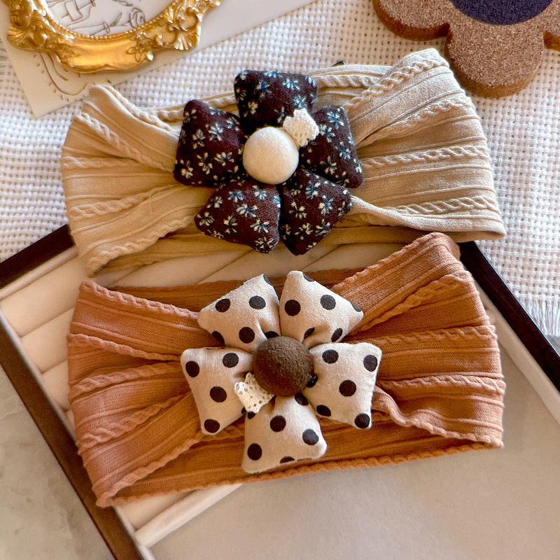 ベビー用★ヘアバンド★髪飾り★子供用★ヘアアクセサリー★可愛い★4色