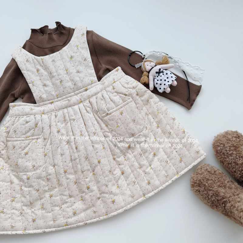 2024秋冬新品★子供服　ベストワンピース★80cm〜130cm