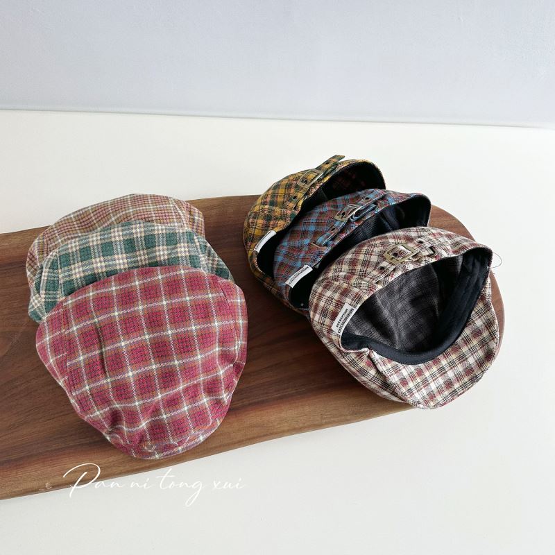 「2024」子供用★帽子★チャック柄★キッズ★キャップ★6色