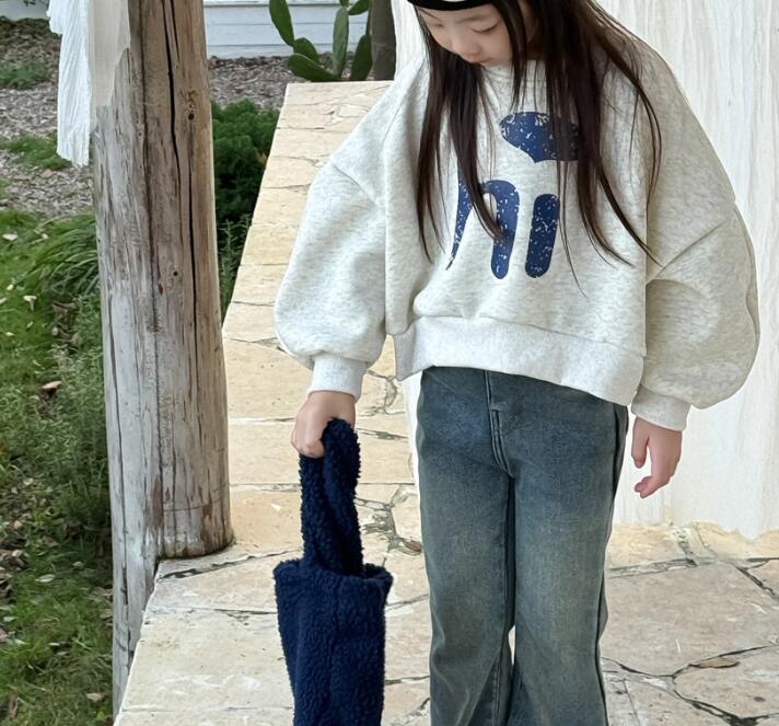 2024新品Y★子供服　トレーナー★90cm〜150cm