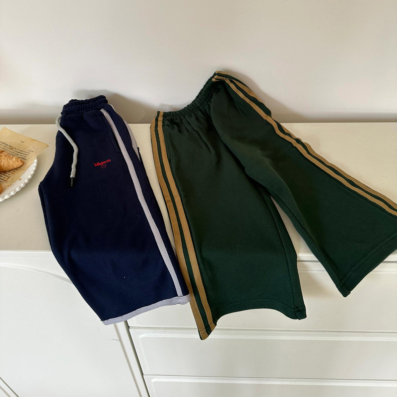 2024秋新冬入荷★子供服　ズボン　裏起毛★80cm〜150cm 2色