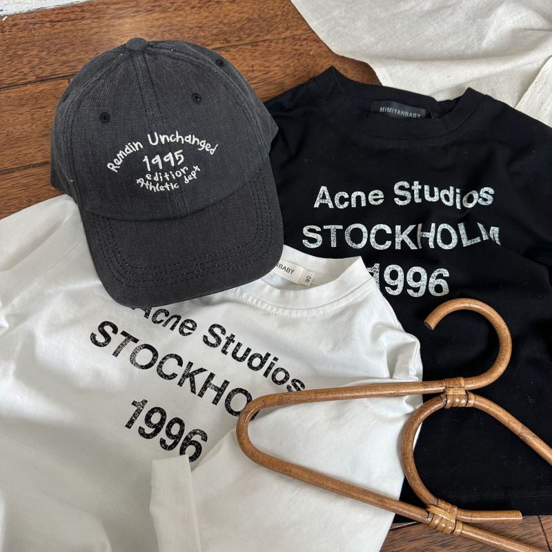 2024新作★子供服　長袖トップス★80cm〜140cm 2色