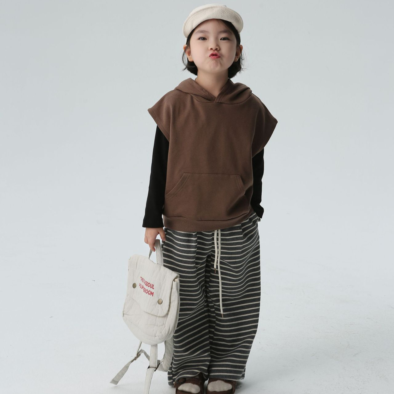 2025新入荷BO★子供服　ベストトップス★90~150cm/大人 2色