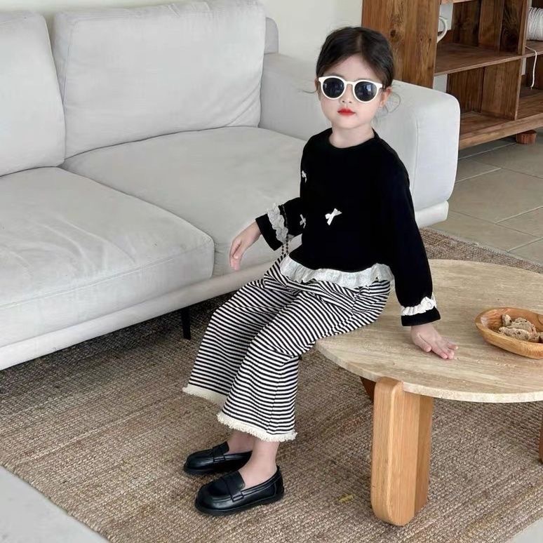 2025新品★子供服　トップス+ズボン　セットアップ★90cm〜140cm