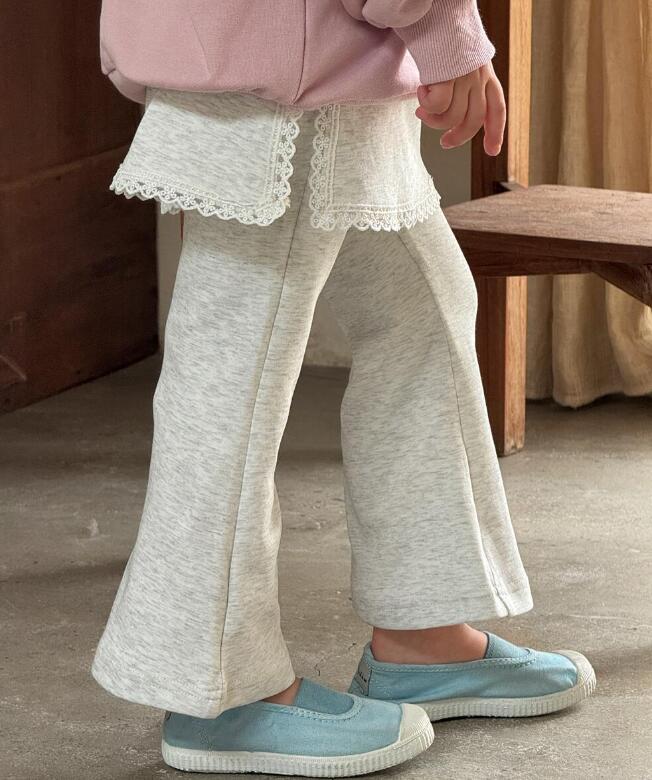 2025新入荷J★子供服　ズボン+エプロン一体★90cm〜140cm