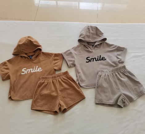 2025新品h★子供服　セットアップ★80cm〜130cm 2色