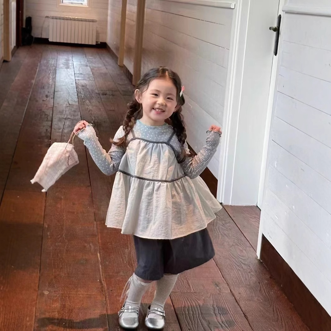 2025新作★子供服　トップス&吊りブラウス&ズボン分けて★90cm〜140cm