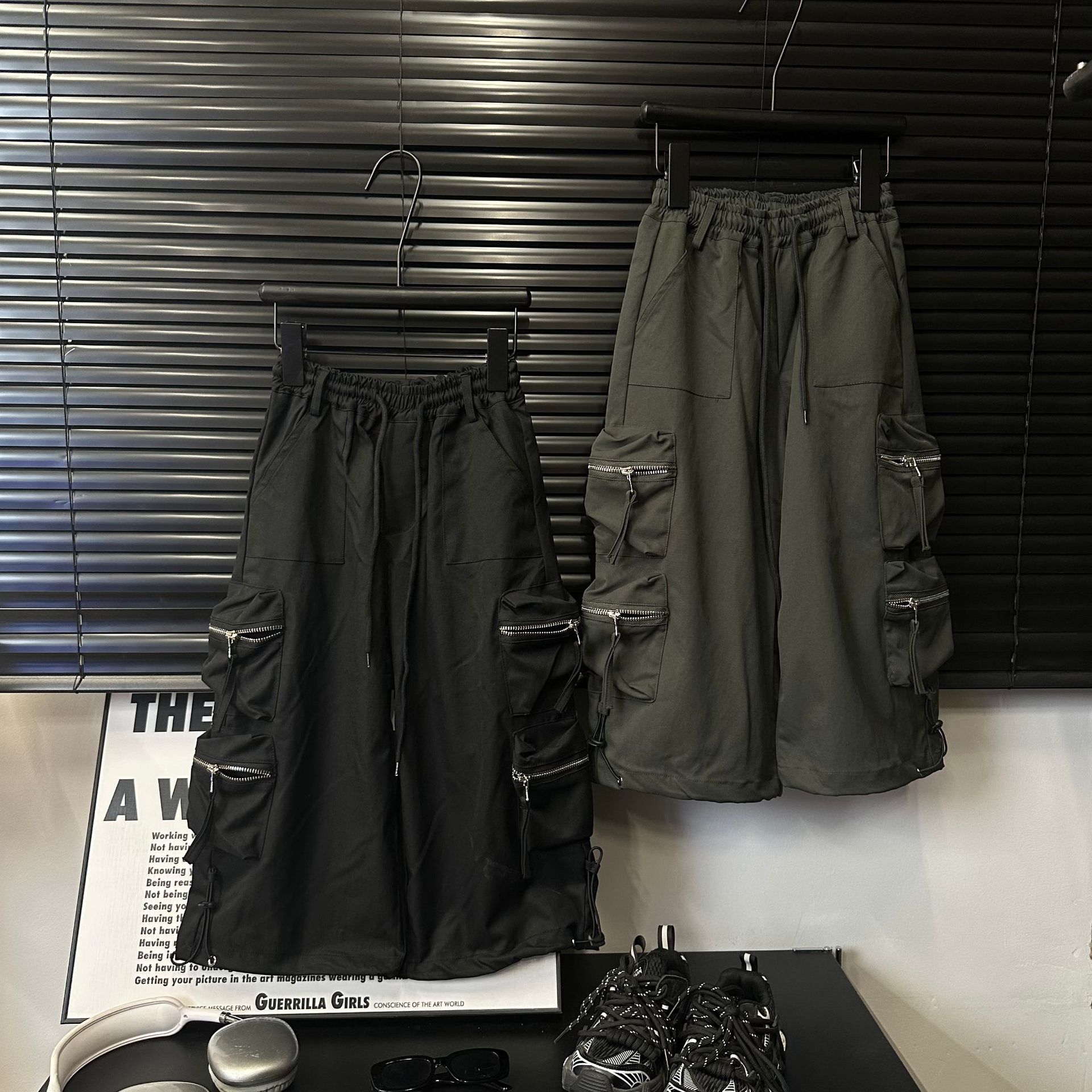 2025新入荷★子供服　ズボン★90cm〜150cm 2色