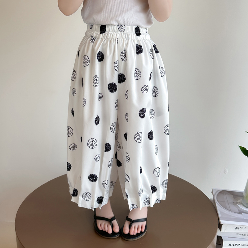 2025新入荷★子供服　ズボン★90cm〜140cm