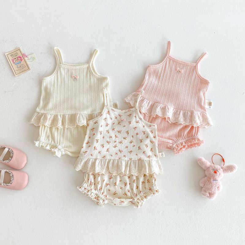 2025新品★子供服　セットアップ★73〜100 3色