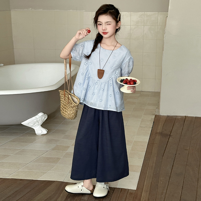 2025新品★子供服　セットアップ★120cm〜170cm 2色