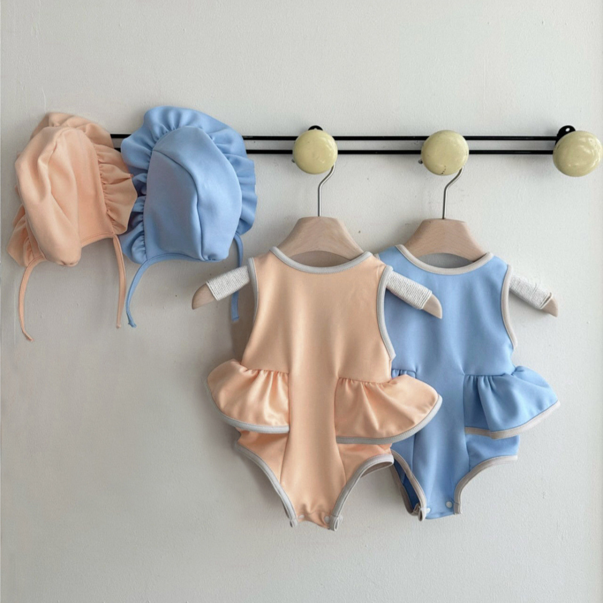 2025新品★子供服　水着★66cm〜90cm 2色