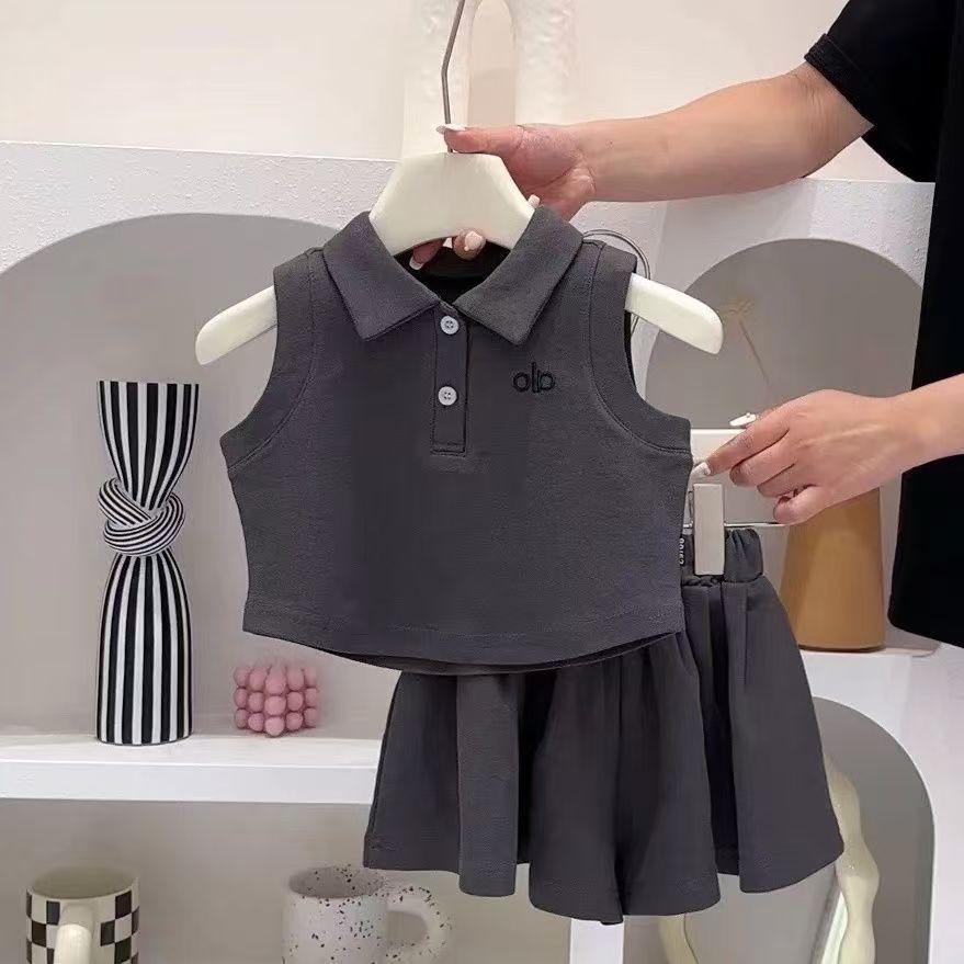 2025新品★子供服　セットアップ★80cm〜160cm 3色