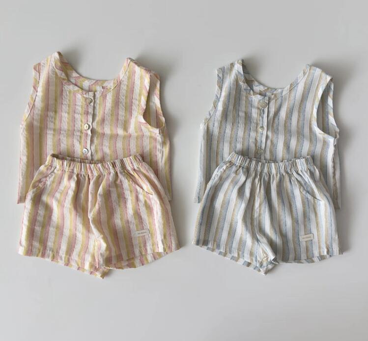 2025新品★子供服　セットアップ★73CM〜100cm 2色