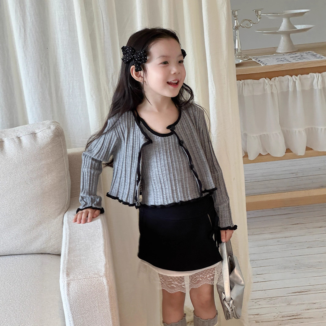 2025秋新品Y★子供服 　カーディガン+キャミソール★90cm〜150cm
