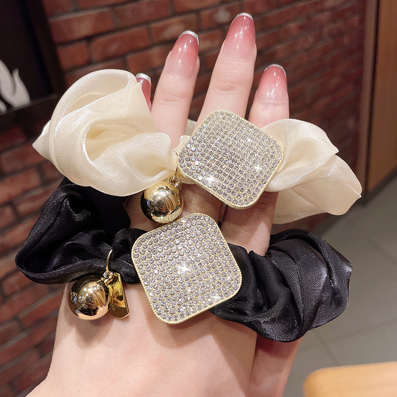 2025★髪飾り★ヘアアクセサリー★ヘアゴム★シュシュ
