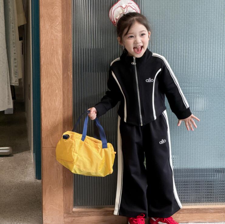 2025秋新品★子供服　セットアップ★90cm〜140cm