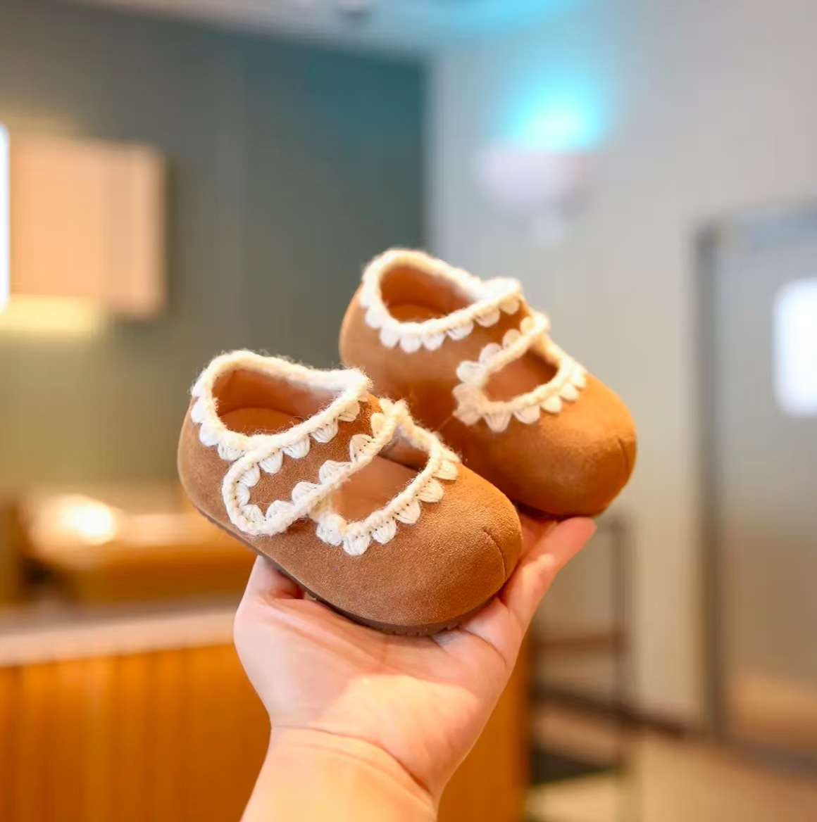 2025新入荷★子供靴★シューズ　単靴★15/11.5cm〜25/15.5cm 2色