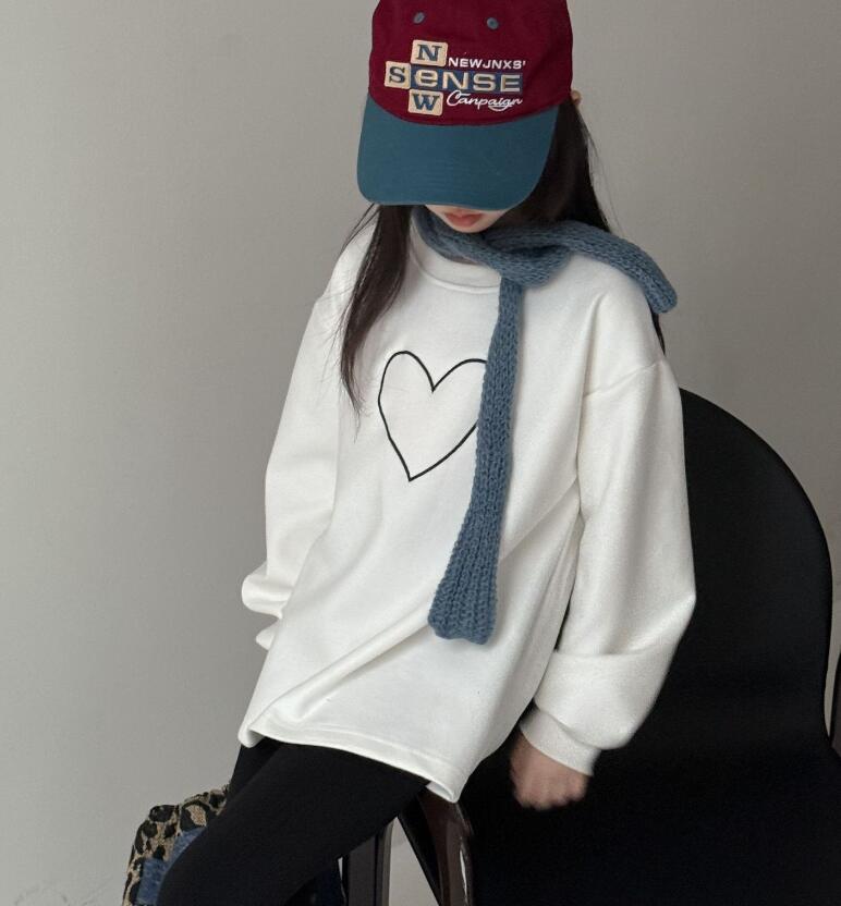 2025冬新品★子供服　トップス　裏起毛★100cm〜160cm 2色